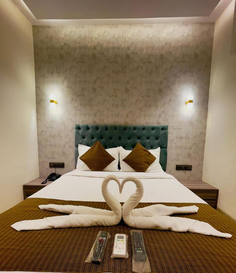 Hotel Lime Wood Bombay Extérieur photo
