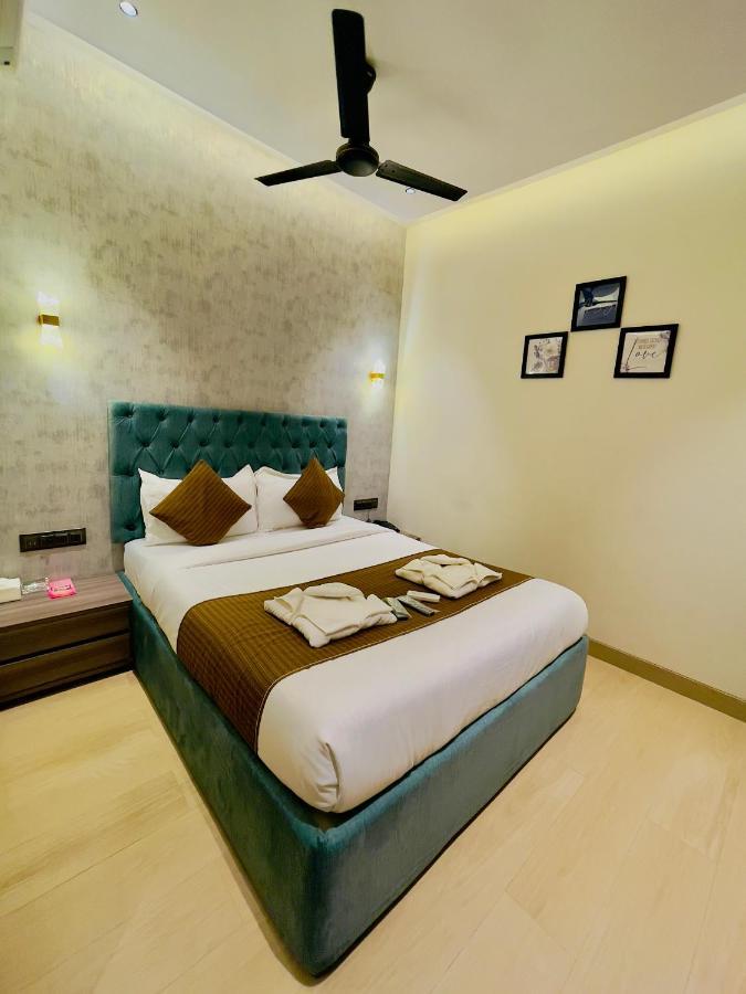 Hotel Lime Wood Bombay Extérieur photo